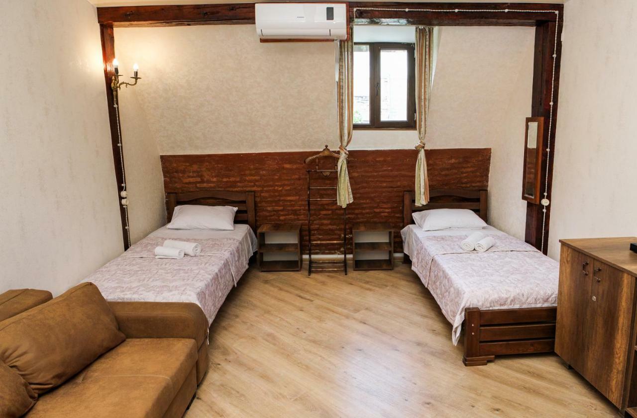 Natia'S Apartment On Dadiani St. 1 Тбилиси Екстериор снимка